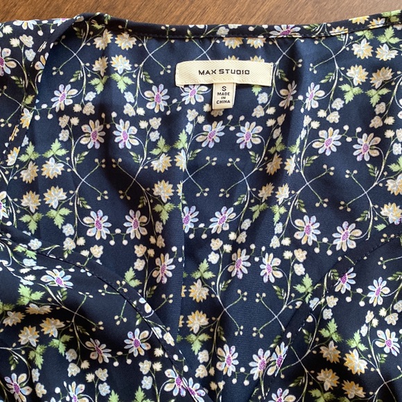 Max Studio Ladies Midi Dress Size Small - Picture 2 of 9